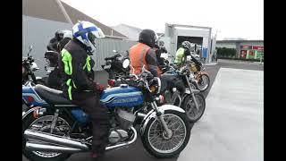 A Suzuki T500Cobra, 2 Kawasaki H2s and Friends