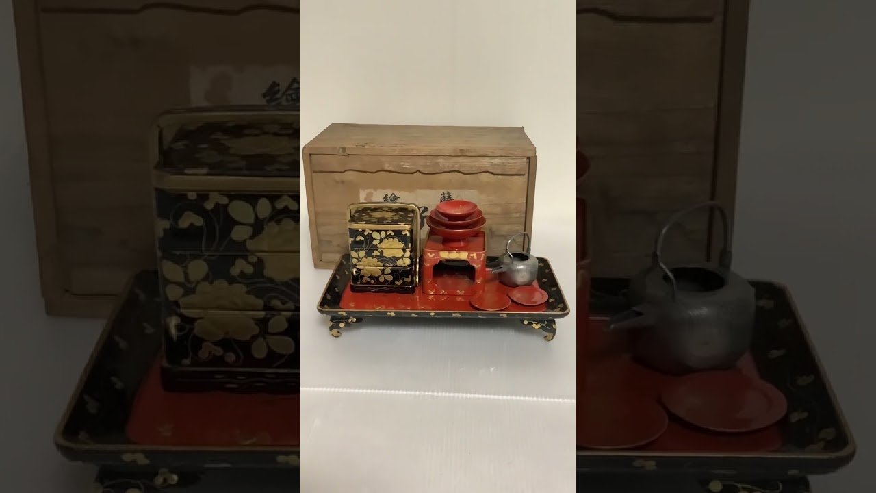 戦前の雛道具♪三ツ葉盛上蒔絵銚子䑓♪銚子台、重箱、三宝、盃、銚子