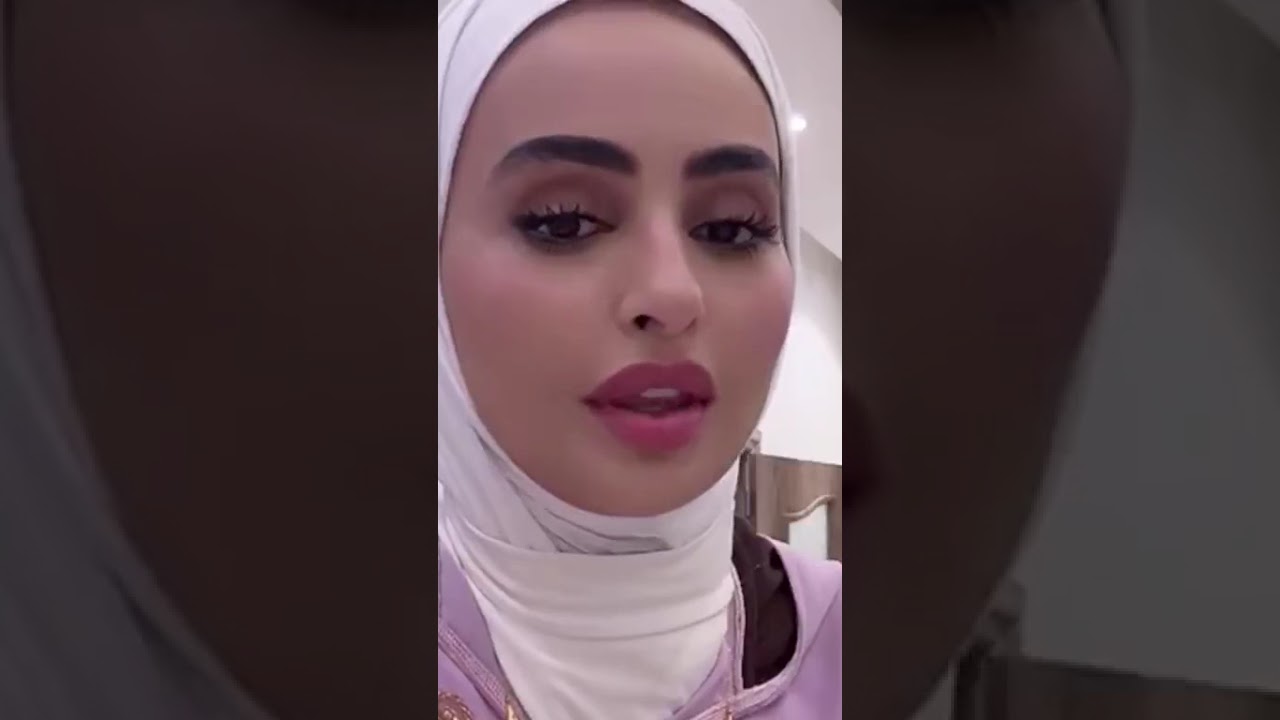 #4475 #stunning beauty @ Felize Periscope vlog