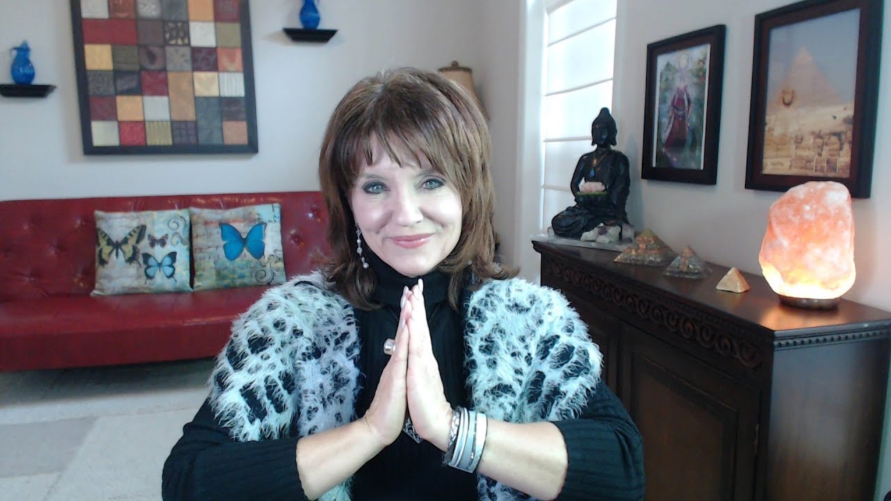 Twin Flame Energy Update: Super Full Blood Moon in Leo – Total Lunar ...
