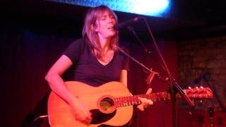 Beth Orton &#39;Something More Beautiful&#39; [HD] solo live 2012 Cologne