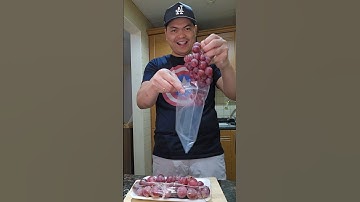 Life hack:  How to Remove 🍇 Grapes from the Stem #shorts 👍