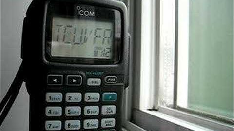 Icom VHF air band transceiver