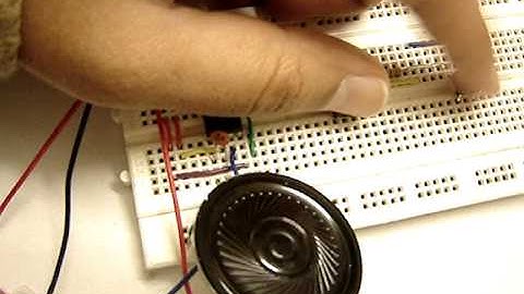 Sound generator using 555, logic for making toy organ-buildcircuit.com