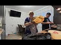 К нам в гости приехал братик Сафара и привез  подарочки. Готовлю вкусный ужин.