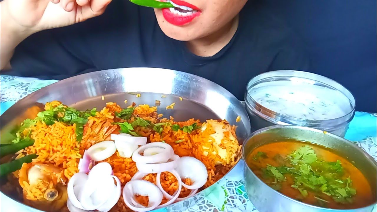 SPICY 🔥 CHICKEN BIRYANI WITH ONION RAITA & EXTRA SPICY CHICKEN GRAVY||INDIAN FOOD EATING SHOW||GDR 