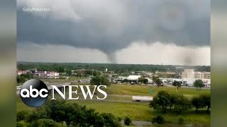 Deadly storms tear through South