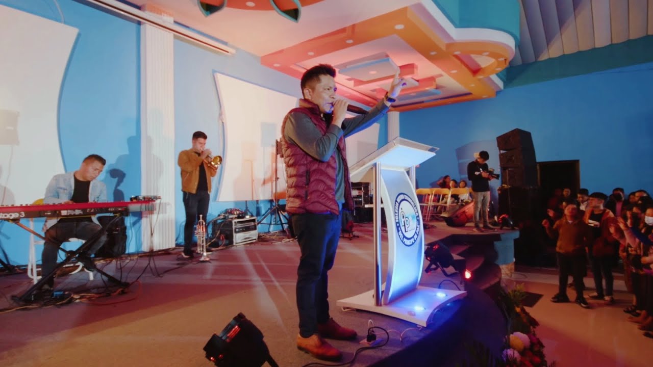 EXQUISITA PRESENCIA |  LEVANTO MIS MANOS | EL ME LEVANTARA | JACOBO REYNOSO