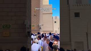 ANTRIAN JAMAAH ZIARAH MAKAM RASULULLAH ﷺ