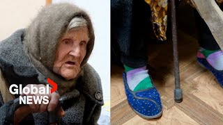 98-year-old Ukrainian woman walks 10 km in slippers to escape Russian shelling