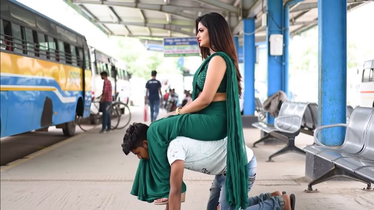 pony boy ( waiting for the bus )