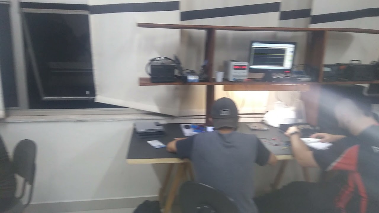 Laboratório de Eletrônica - Uptex Tecnologia