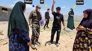 The police came to Ashkan with a letter for Shahrbanu's consent. Ashkan tears up the letter.