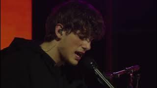 JVKE - golden hour (Live version)