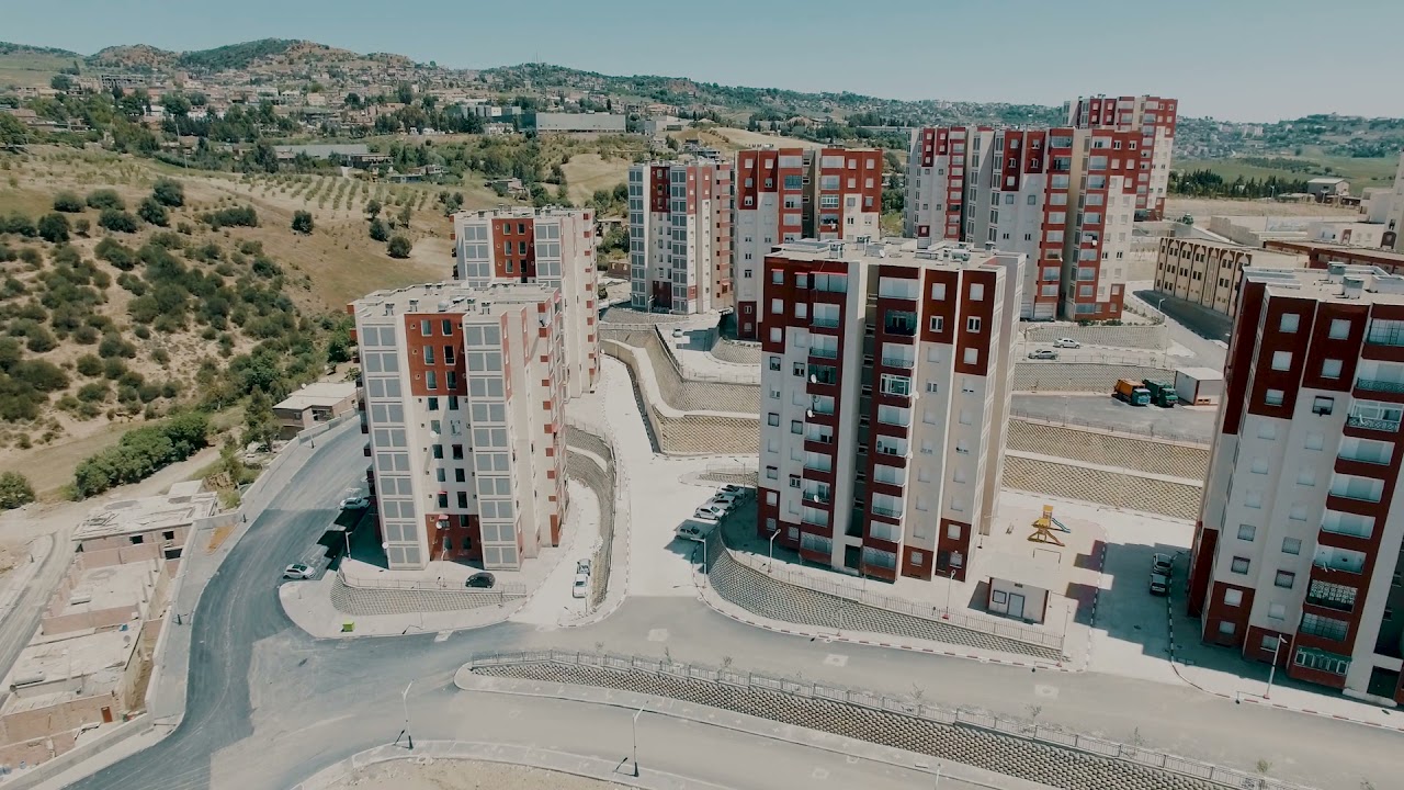 مشروع 1300 وحدة سكنية بعين جردة ولاية المدية