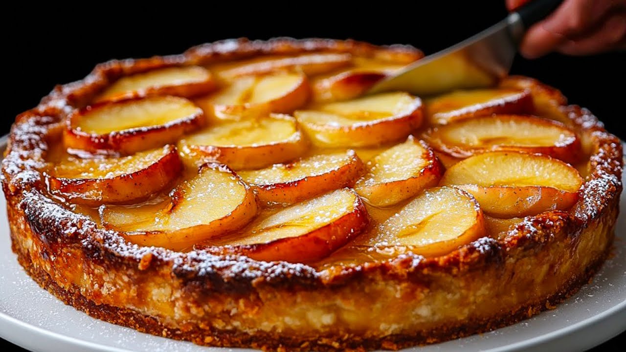 Dieser Apfelkuchen ist einfach eine Bombe! So saftig, dass es einfach im Mund schmilzt!