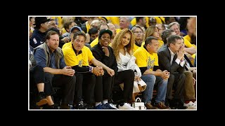 Beyonce and Jay-Z Enjoy Date Night Courtside at the Golden State Warriors Game: Pic! | Entertainmen