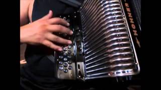 hohner corona III N review demostracion 5 registros 34 botones