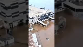 Наводнение в аэропорту Бразилии