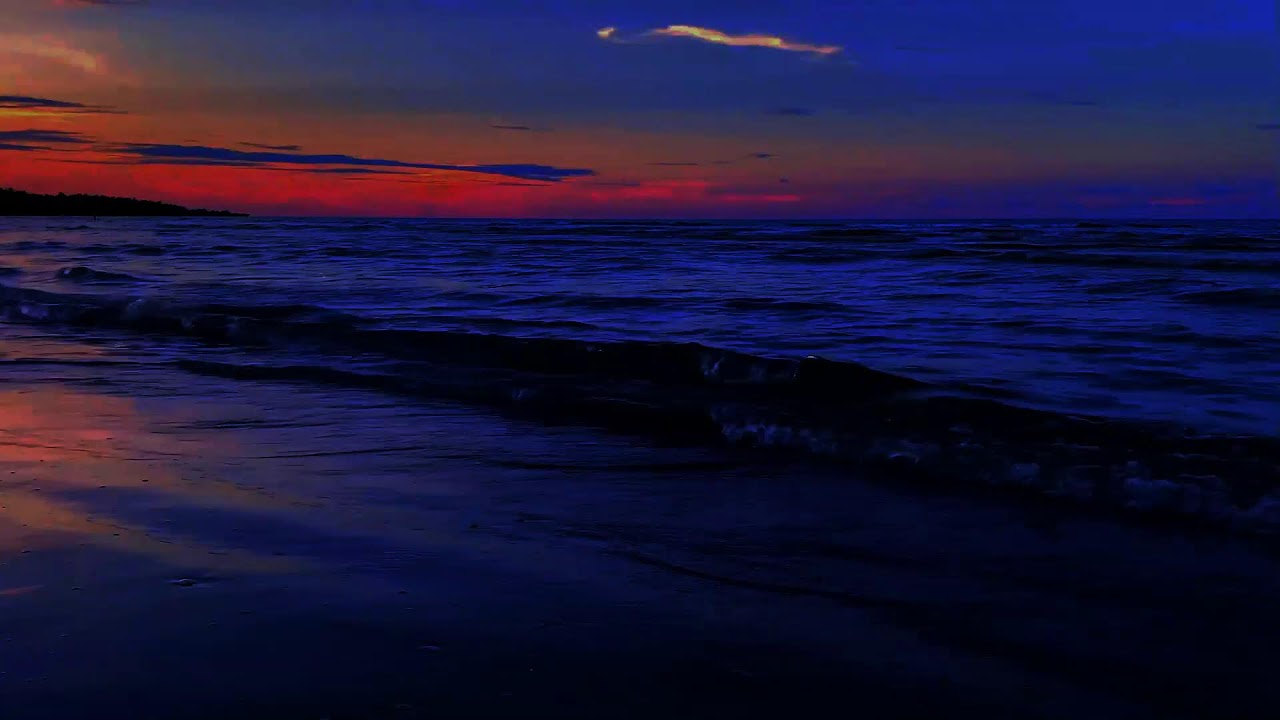 Soothing Night Beach Ambience – Natural Ocean Sounds for Deep, Restful Sleep