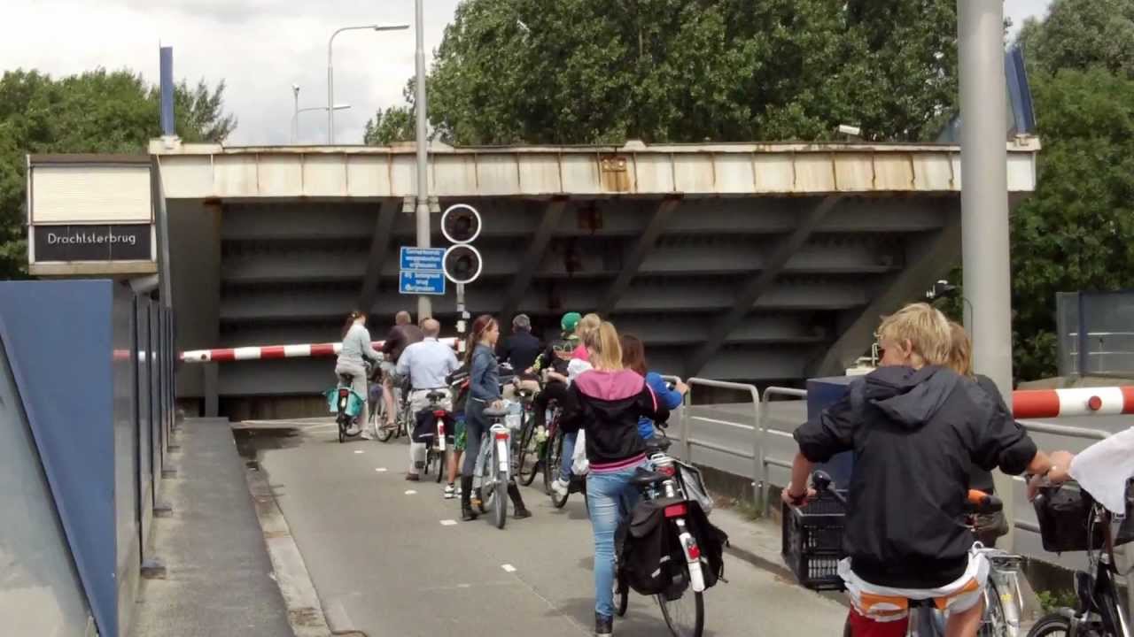 Drachtsterbrug / Brugopening