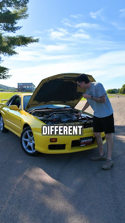 The Differences Between a GT-T and GT-R