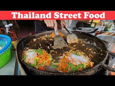 The Best & Most Famous PAD THAI | Thailand street food Bangkok #Shorts