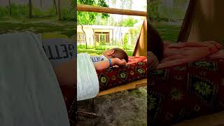 Me qurban sara pāy to misham, mādar-e man