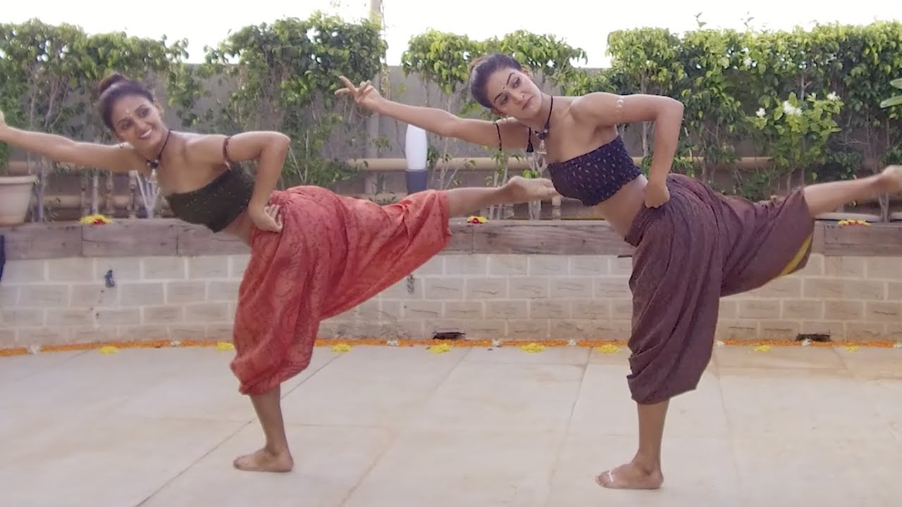 MUKTI  SHAKTI MOHAN FUSION DANCE ON SHAPE OF YOU CARNATIC MIX BY INDIAN RAGA FEAT ADITYA RAO