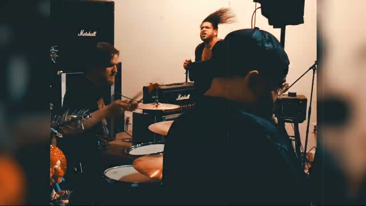 Nazi Punks Fxk Off - Dead Kennedys cover