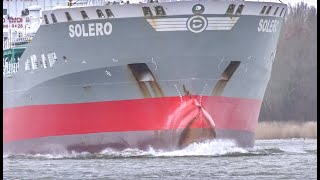 Cargo Ships in motion! Ship Spotting in Germany!