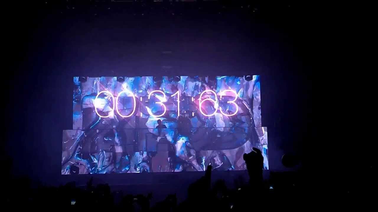 Zedd Chicago NYE Countdown Alive High Quality YouTube