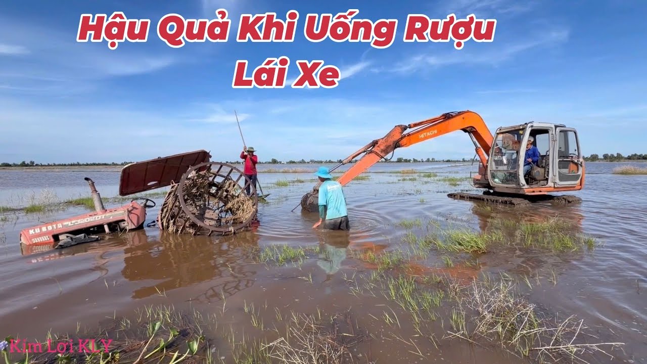 Ông Chú Uống Có 1 Lít Rượu Lái Máy Cày Chạy Luôn Xuống Mương. Phải Kêu Tới Xe Cuốc Kéo Lên. 