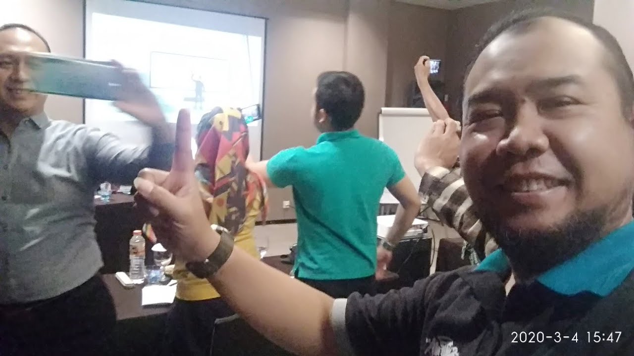Workshop Bandung Membara  jadi YouTuber Tajir YouTube