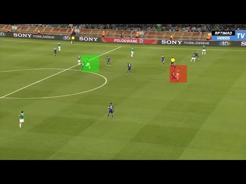 Flash lag effect in football offside decision