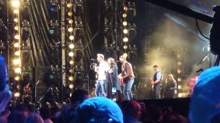 Lady Antebellum - Downtown (Live CMA Fest 2013)