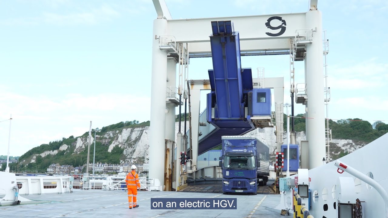 First-ever electric truck Channel crossing: Kuehne+Nagel and Renault Trucks E-Tech T
