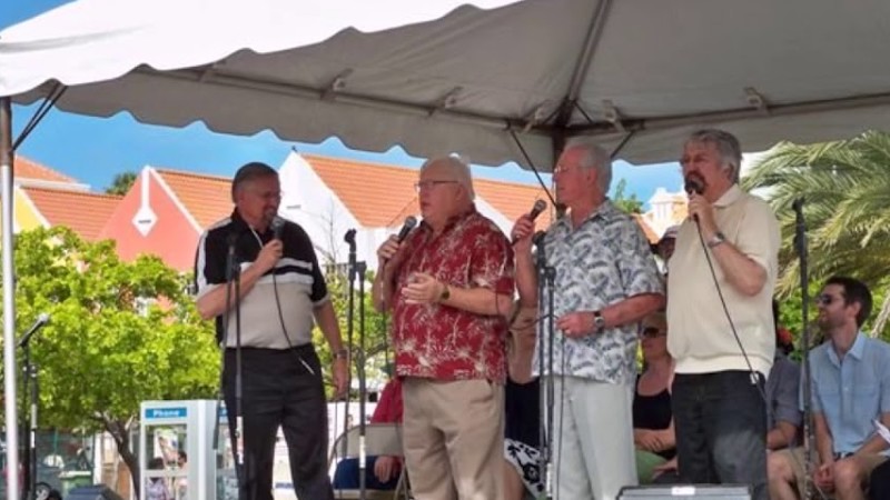 La Mejor Combinacion Vocal En '"Los Heraldos Del Rey" / Himnos Acapella