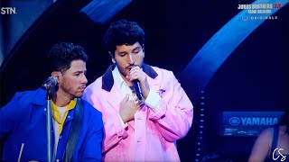 Jonas Brothers + Sebastián Yatra - Dos Oruguitas (Encanto) - Orlando, Fl - 10/26/25 Resimi