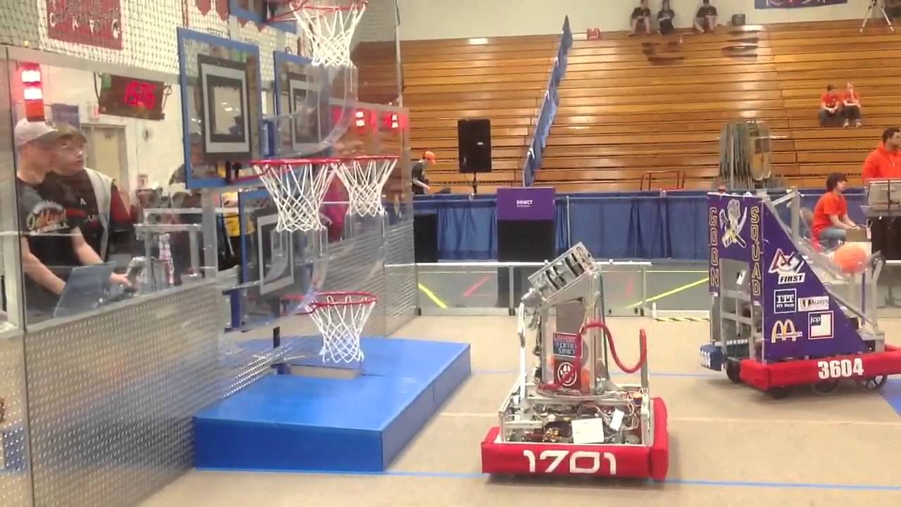 University of Detroit Jesuit's FIRST Robotics - Practice Round - YouTube