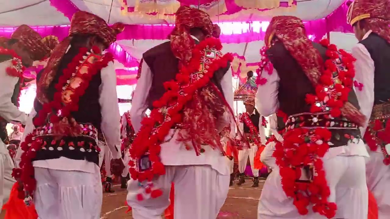 गोर बंजारा लेंगी. आमठाणा  