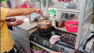 Indonesian Street Food Chicken Geprek  | Ayam Geprek Zaman Now - Cibadak. 