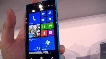 Nokia Lumia 720 Hands On | English
