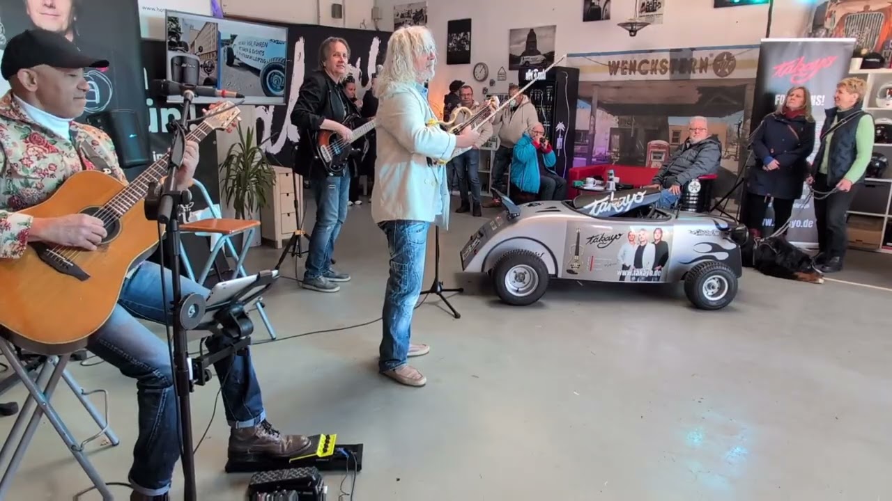 Takayo - Am Fenster - HotRod-Fun Saisoneröffnung Leipzig 