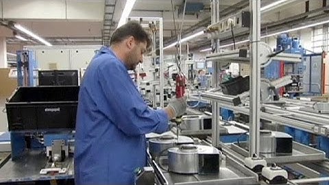 Modest but uneven eurozone recovery seen by European Commission - economy