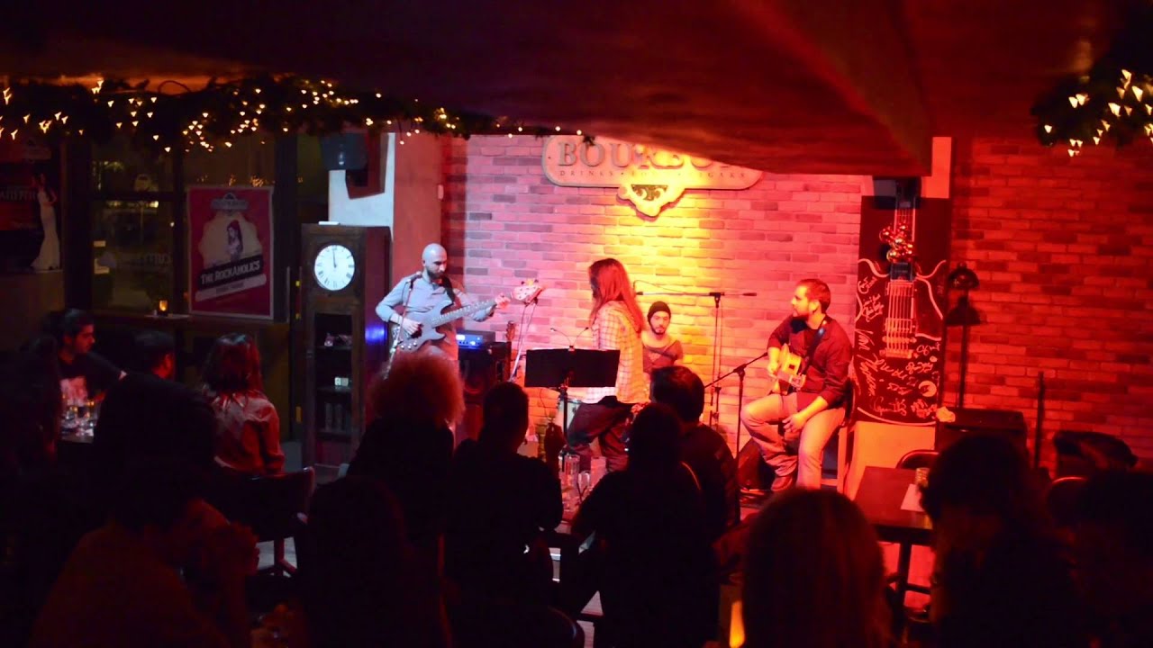 Seven nation army - Fade Acoustc Cover @ Bourbon