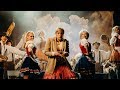 Klemen Slakonja as Angela Merkel - Learn How to Count to 100 in German (Oktoberfest Style)