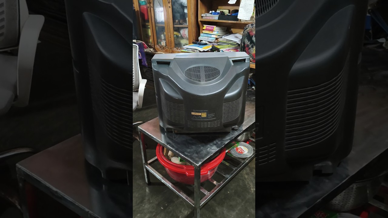Spotless and Like-New Konka 21" Box TV | Retro Gaming & Classic