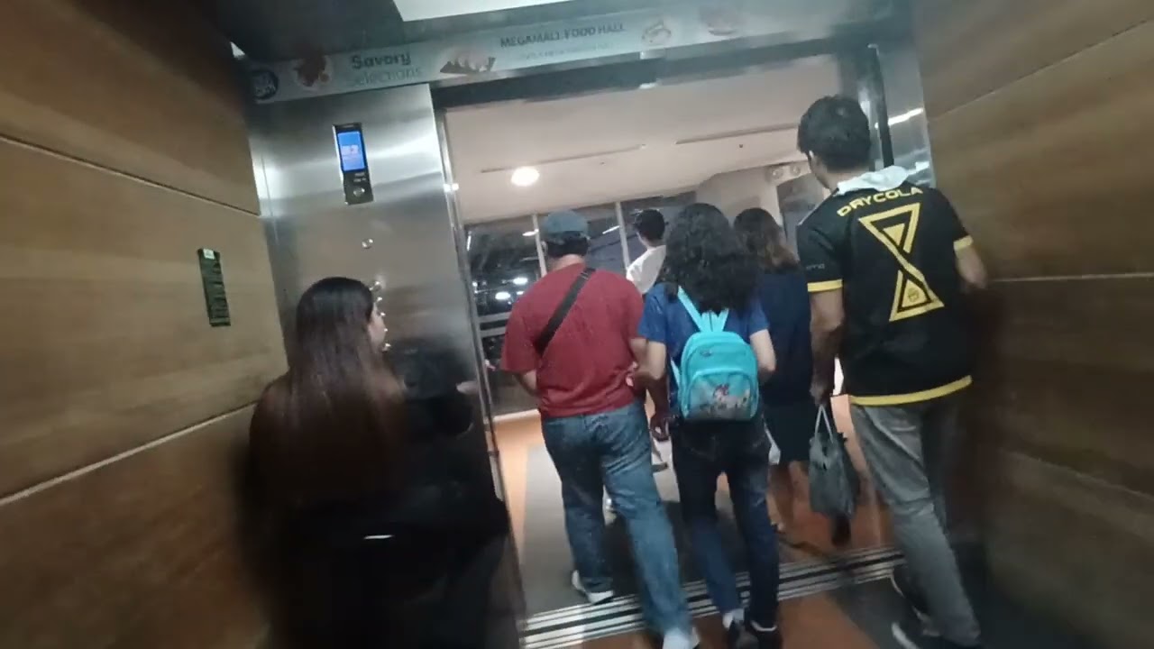 (2024 Take) Hyundai Elevator In SM Megamall Fashion Hall