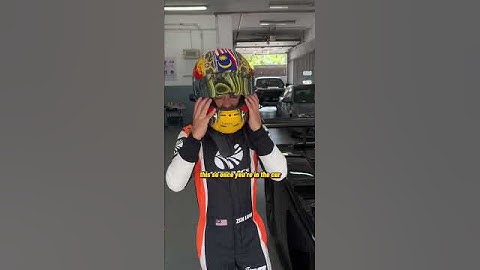 HANS-apparaat - Veiligheidsuitrusting voor hoofd en nek.